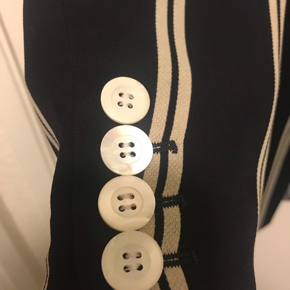 Laurel Double Breasted Blazer - Picture 5 of 8